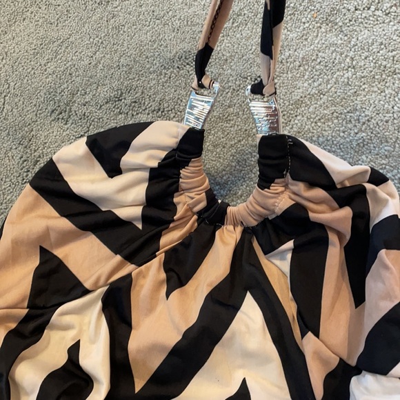 Chevron halter maxi dress - Picture 1 of 6